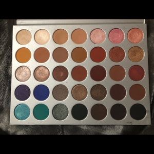 Morphe- The Jaclyn Hill Pallet